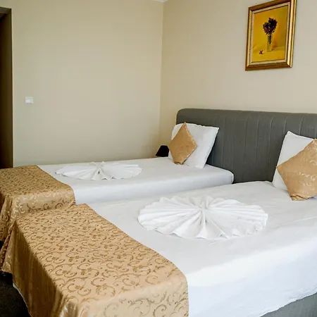 Paradise & Relax Center Szálloda