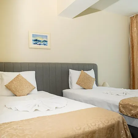 Paradise & Relax Center Szálloda