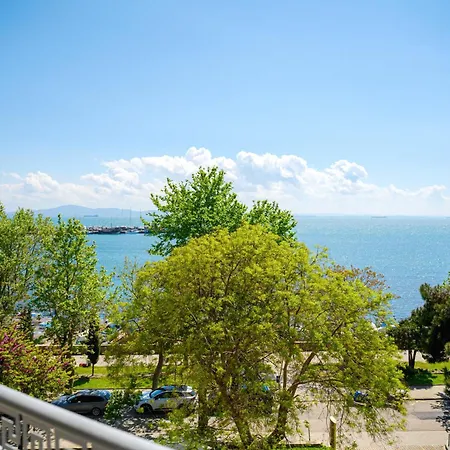 Paradise & Relax Center Szálloda Pomorie