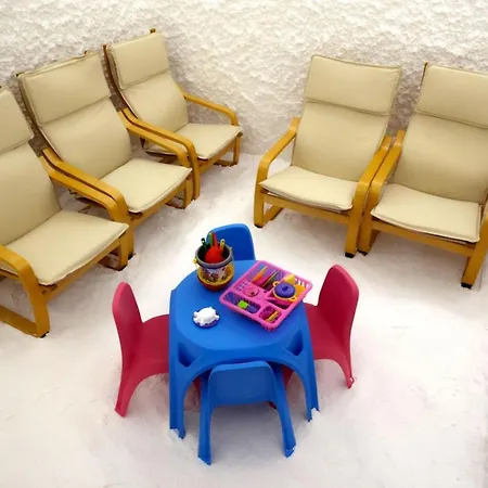 Paradise & Relax Center Хотел 3*