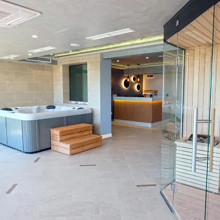 Paradise & Relax Center 3* Поморие