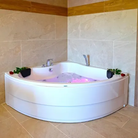 Paradise & Relax Center 호텔 3*