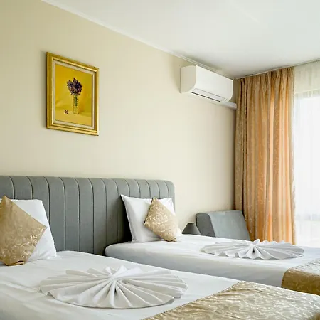 Paradise & Relax Center 포마리