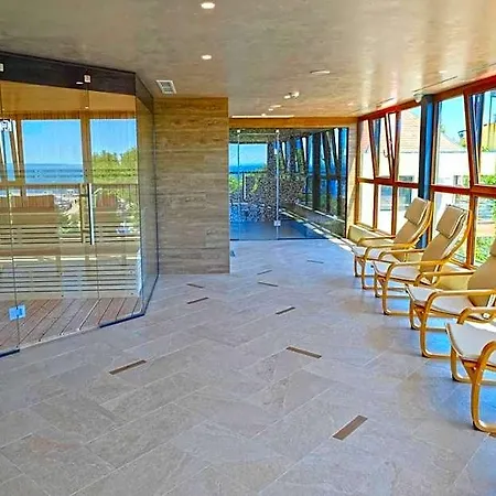 فندق Paradise & Relax Center 3*