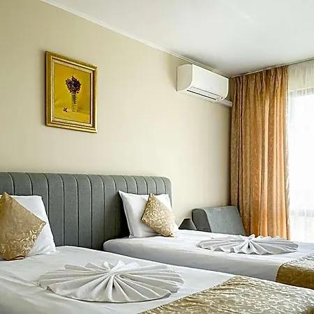 Paradise & Relax Center بوموري